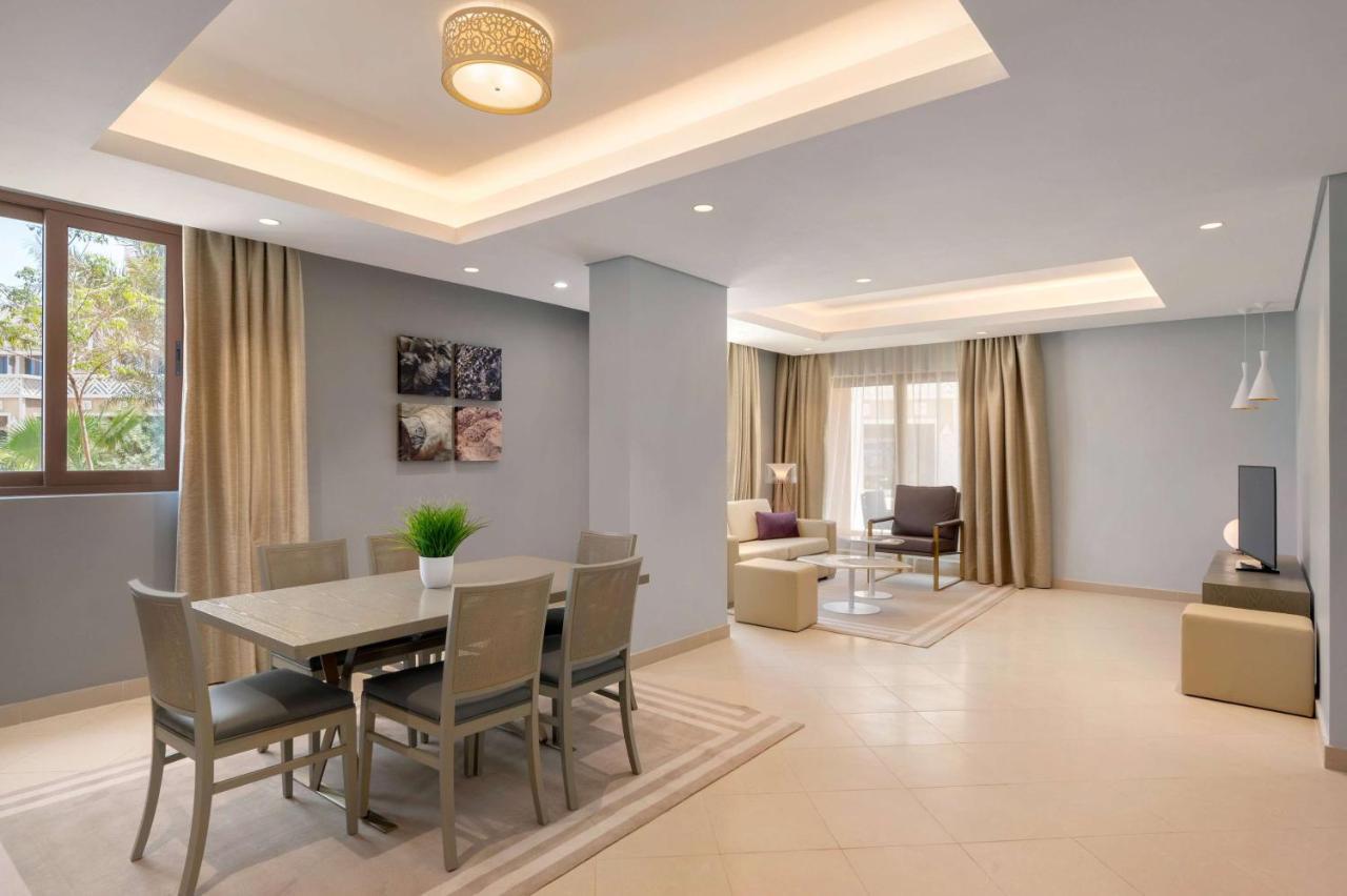 Wyndham Residences The Palm Dubai Bagian luar foto